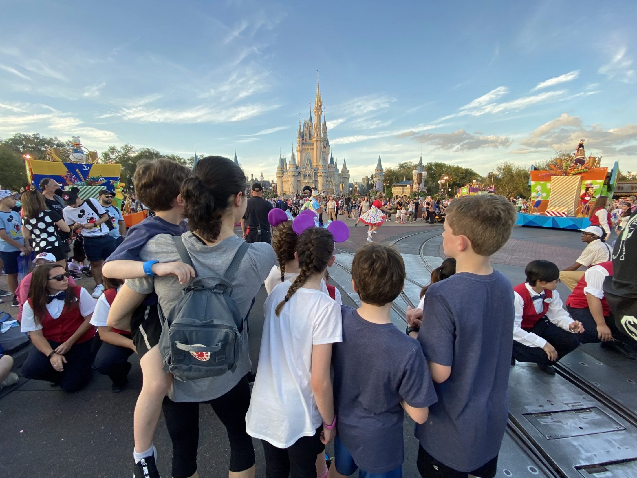 DC widow blog writer Marjorie Brimley faces DisneyWorld castle with children